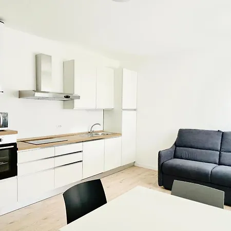 Appartamento Verga - 100 M Da Piazza Mazzini - Immobil Relax Lido di Jesolo
